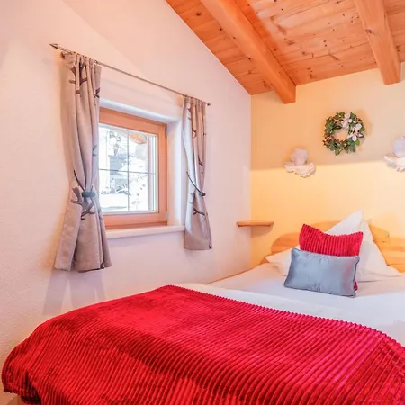 Rosalie-lorena Chalet