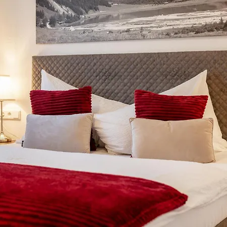 Rosalie-lorena Chalet *