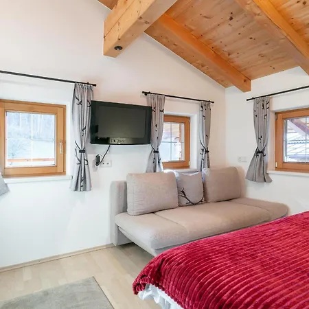 Rosalie-lorena Alpstuga Ramsau im Zillertal